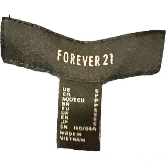 A Forever 21 blazer in size small - Picture 3 of 7